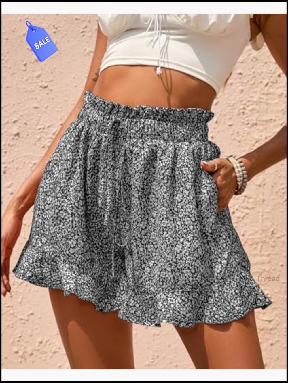 High Waist Floral Print Shorts with Pockets, Lightweight Polyester, Loose Fit - Picture 3 of 7